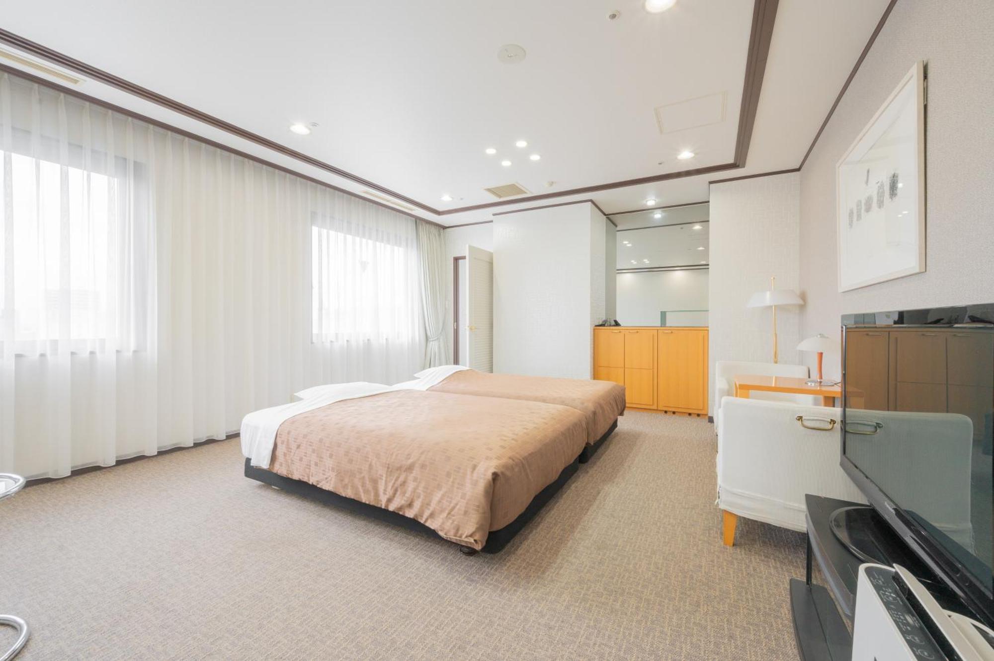 Royal Seaside Bbh Group Hotel
